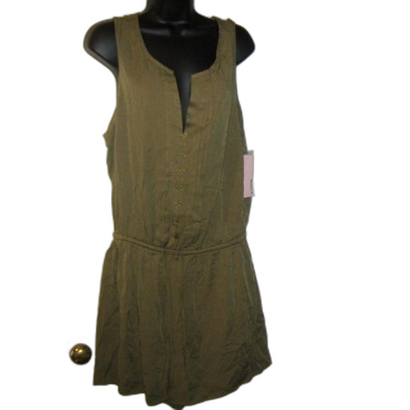 JustFab XL Olive Green Pintuck Romper NWT - Picture 5 of 12